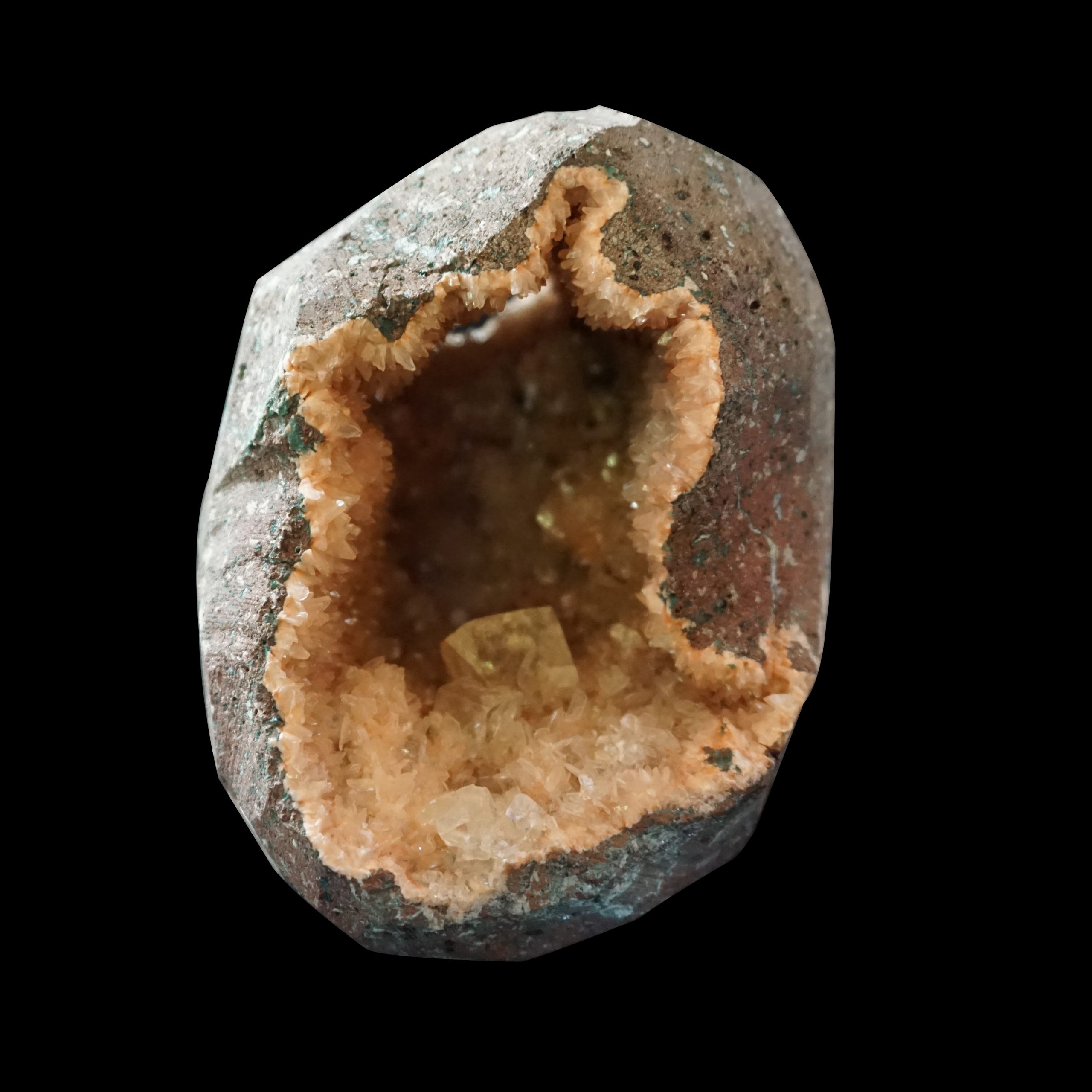 heulandiet met calciet geode - More than Stones