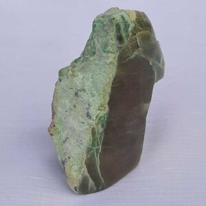Maansteen groen - stoere sculptuur