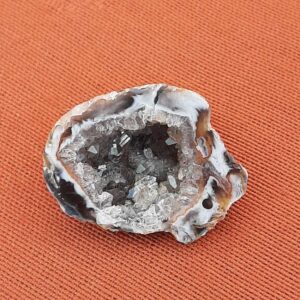 Agaat - geode met meerdere kleuren