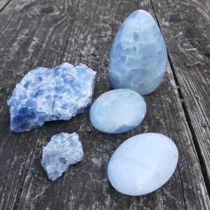 Calciet blauw