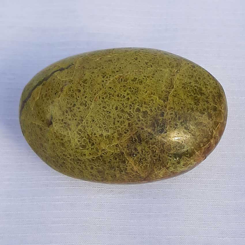 Groene opaal - handsteen - helder groen