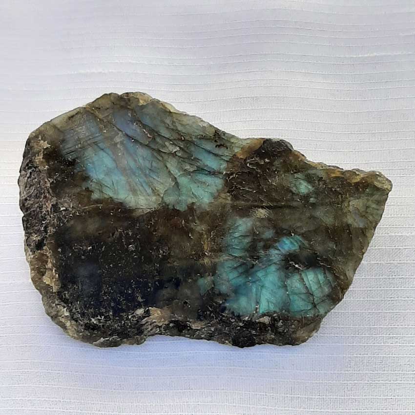 Labradoriet - ruw - blauwe gloed