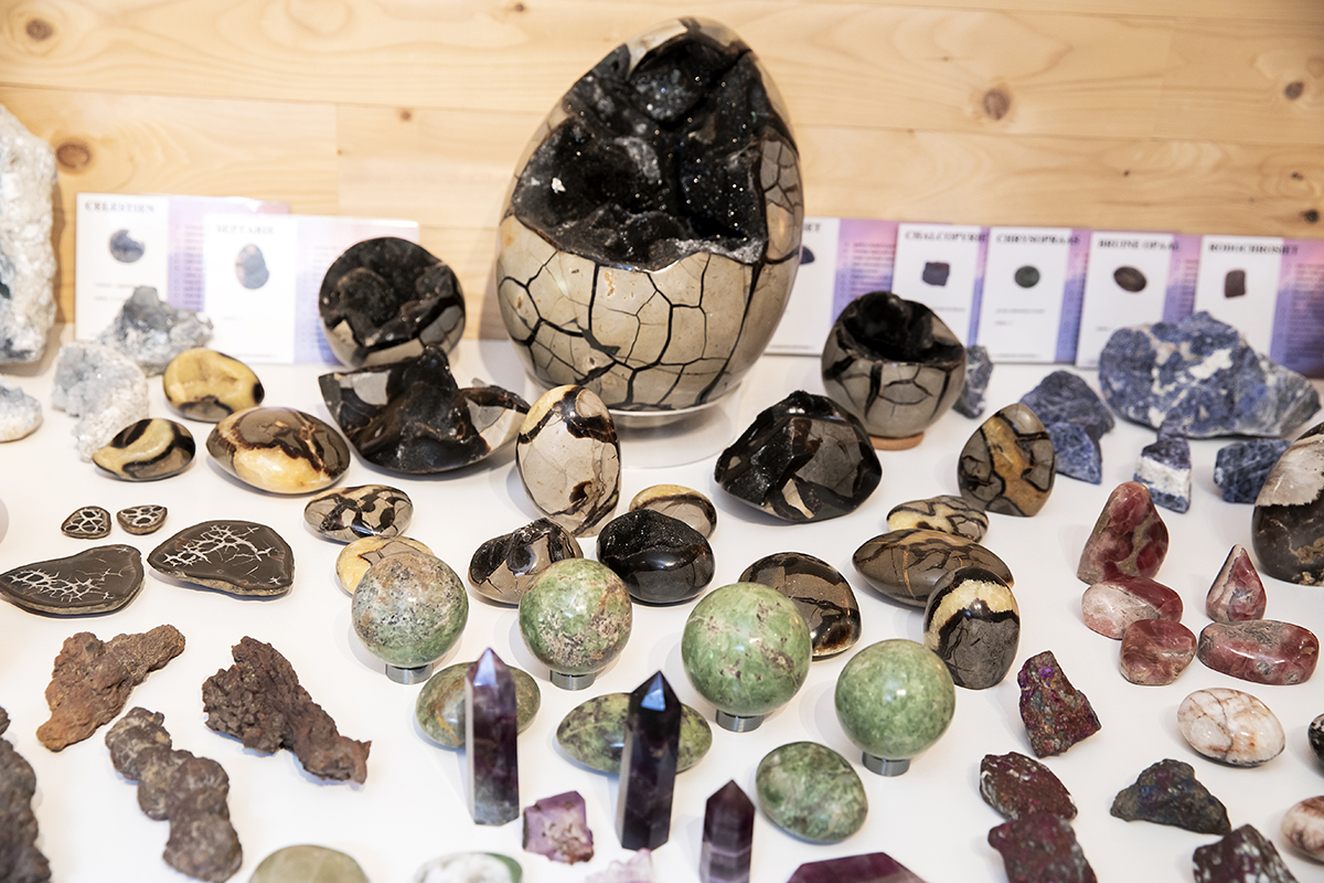 More than Stones - edelstenenwinkel 3
